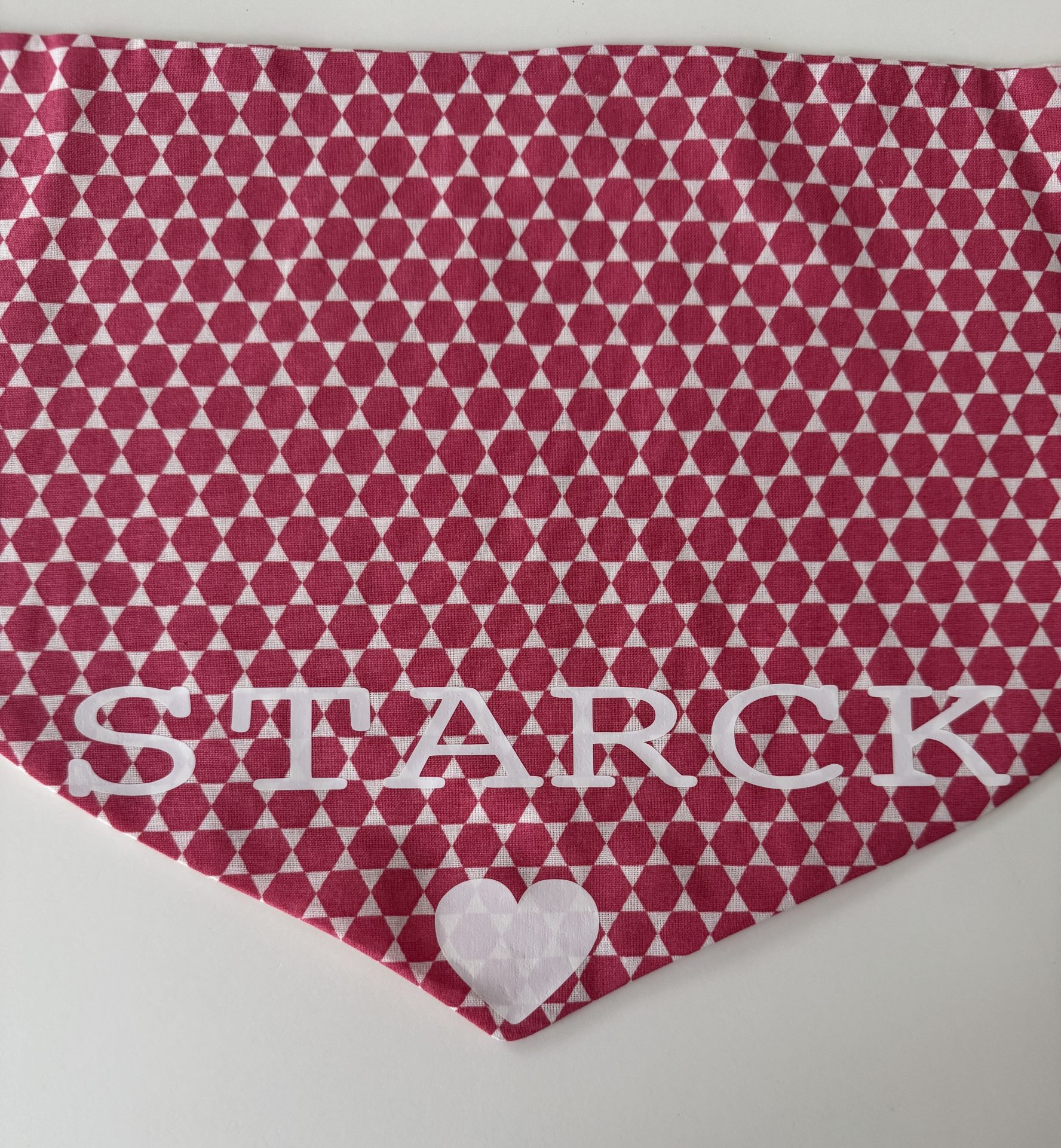 Bandana pour chien en coton et gaze de coton rose et blanc personnalisable – Image 2