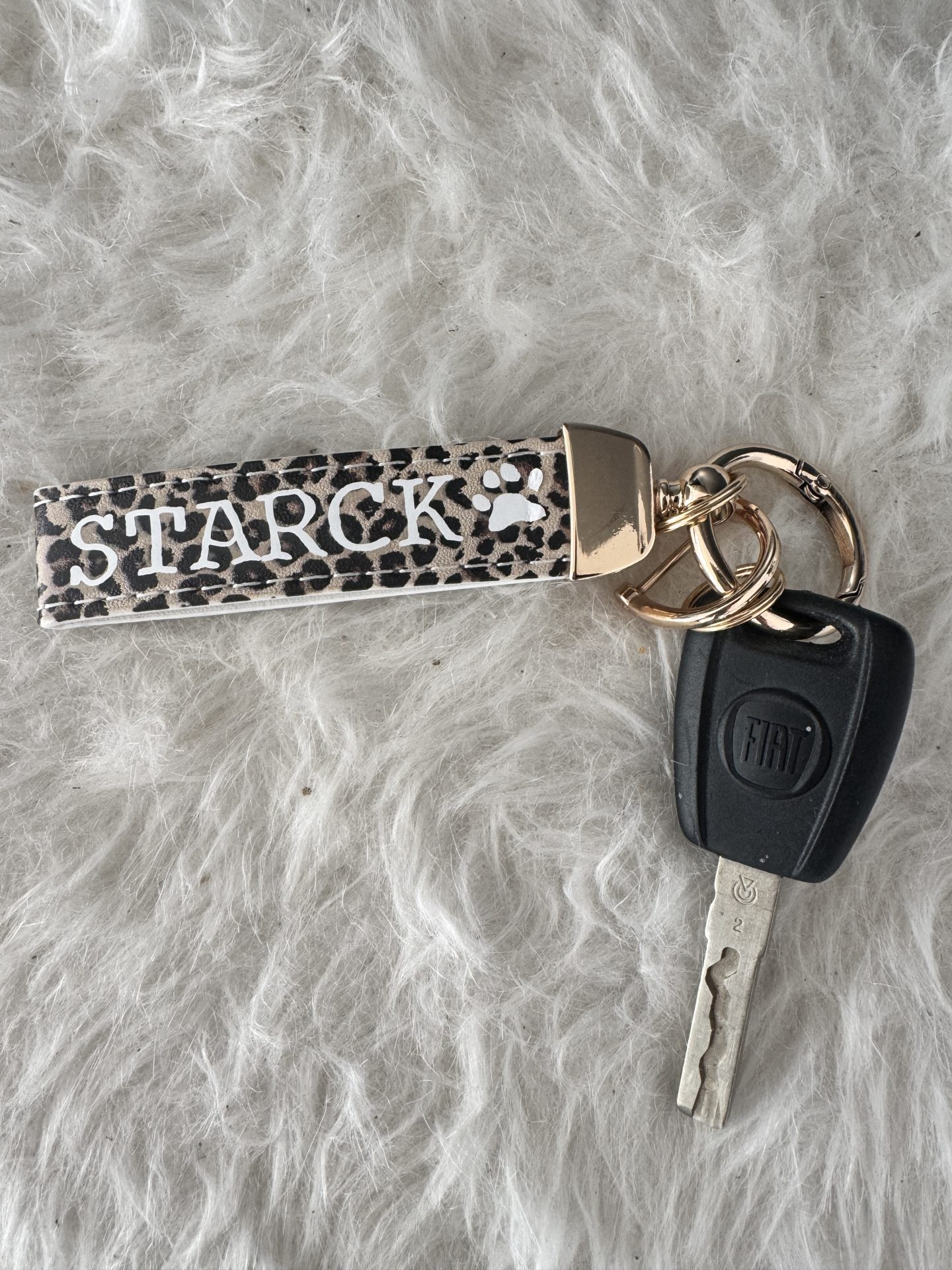 Porte clés collection Léopard personnalisable au nom de votre chien